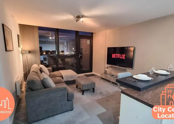 2 Bed Castlefield Flat Canalside